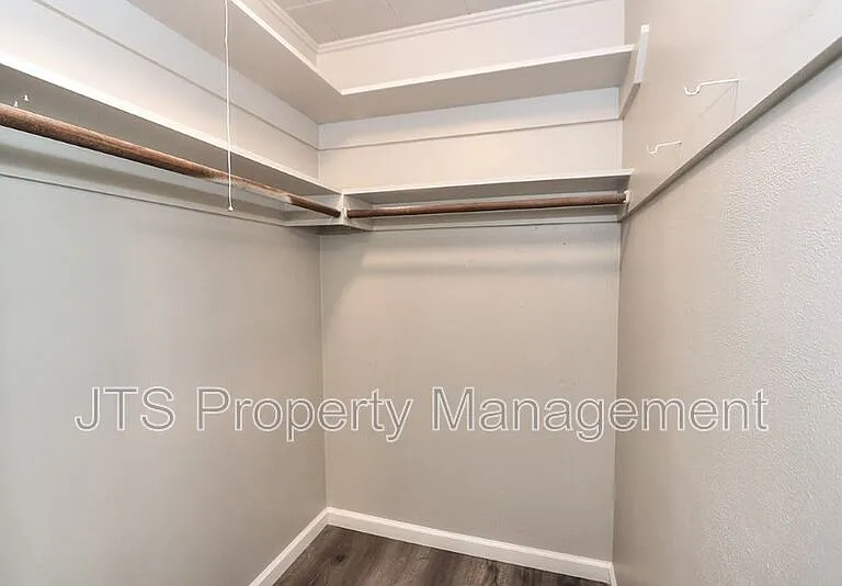 4439 V St #1 — Photo 53