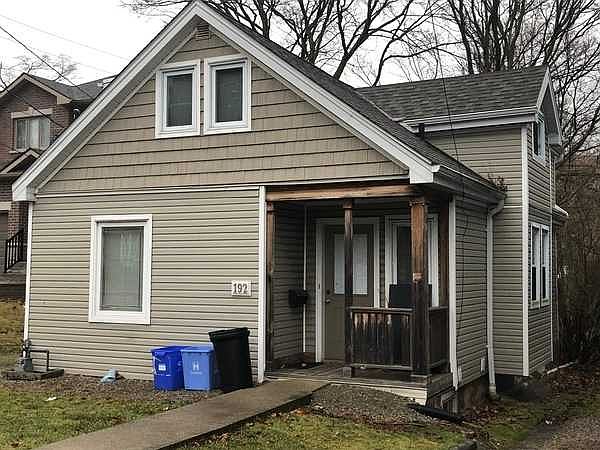 2nd image of 192 Broadway Ave