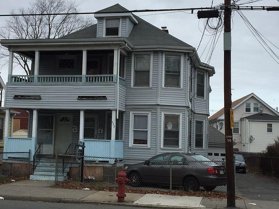 2nd image of 433 Chestnut St