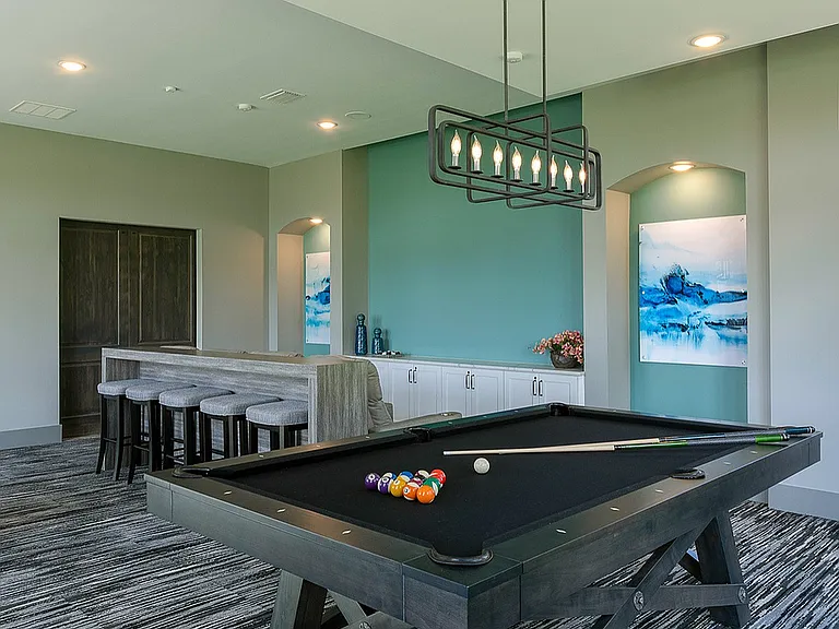 Cottonwood Clermont Pool Table and Lounge