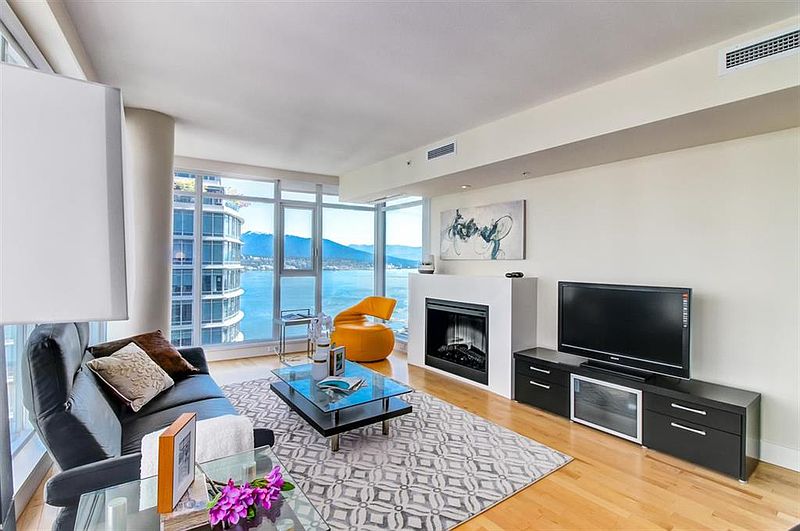 Vancouver Apartment for rent - 2 Bedrooms — photo 12
