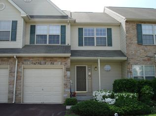 3004 Gateway Dr, Royersford, PA 19468