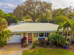 2031 Pine Ridge Dr, Clearwater, FL 33763