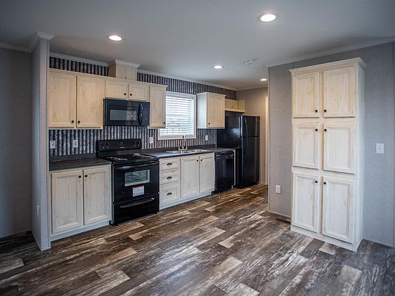 2nd image of 1729 Snyder Ave #514423947