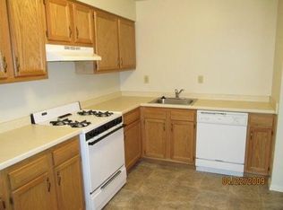 1230 Highfield Ct APT 203, Bethel Park, PA 15102