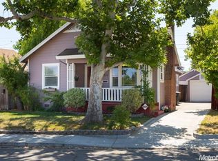 2421 36th St, Sacramento, CA 95817