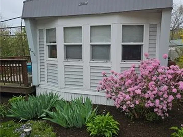 480 South County Trl, Exeter, RI 02822