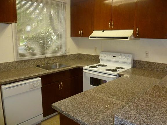 5th image of 1431 Saratoga Ave APT 103