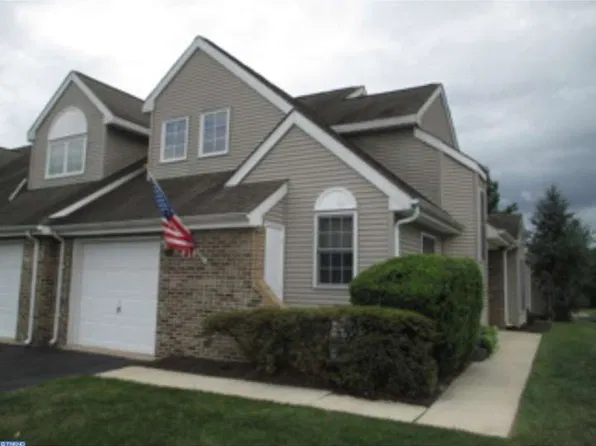 11 Fleetwood Ct, Wilmington, DE 19804