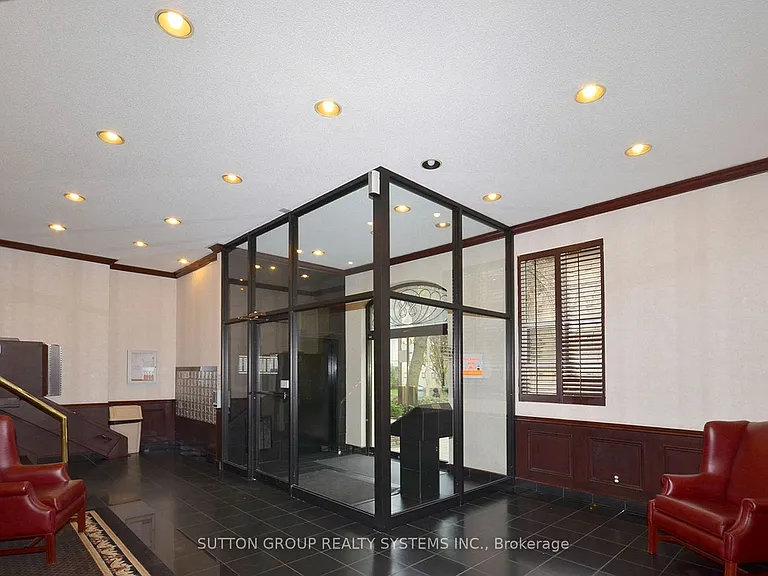 88 Charles St E #205 — Photo 12