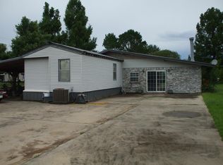 11589 Country Ln, Beaumont, TX 77705