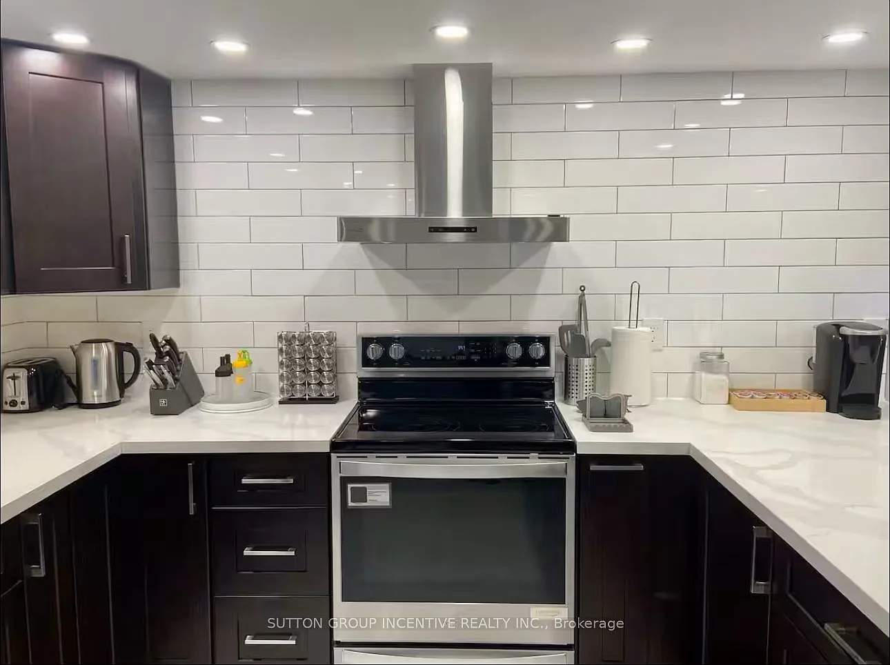 2 bed, $2,600 — Photo 4