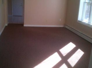 186 Franklin Ave, Hartford, CT 06114