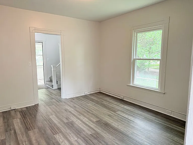 1200 Sheldon St — Photo 6