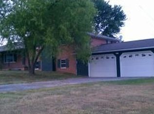 150 Brightridge Dr, Johnson City, TN 37615