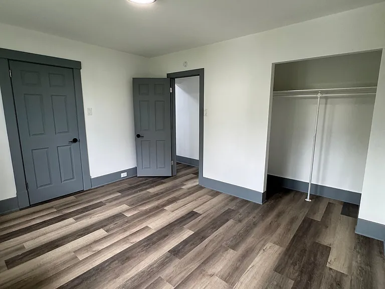302 McCutcheon Ln — Photo 29