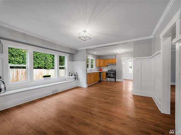 How about this window seat?! Best spot in the house!