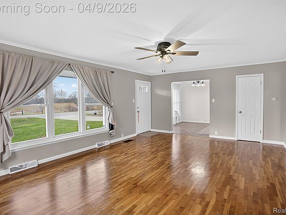 3rd image of 1405 Aiken Rd