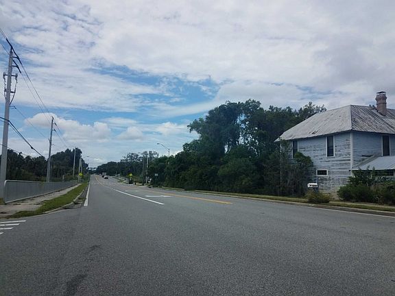5th image of 2050 Sylvan Ave