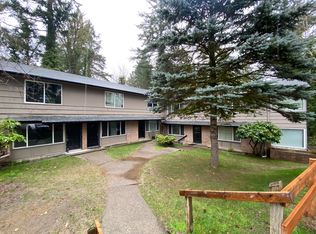 900 Olympic Ave APT 8, Shelton, WA 98584