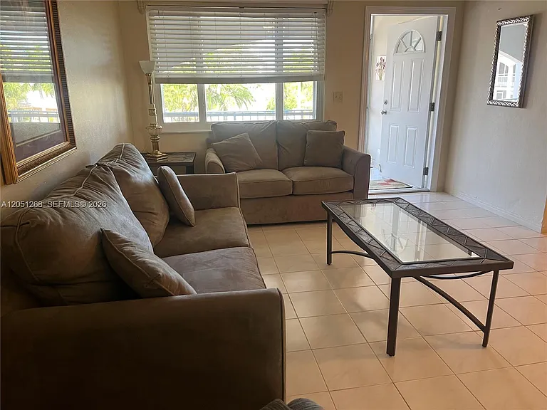 501 Blue Heron Dr #306A — Photo 9