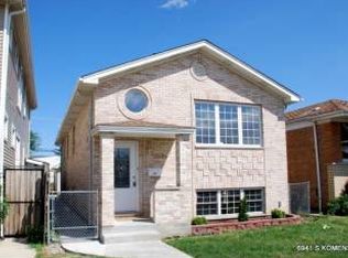 6941 S Komensky Ave, Chicago, IL 60629
