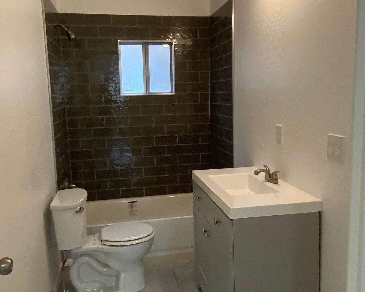 1309 W Taylor — Photo 3