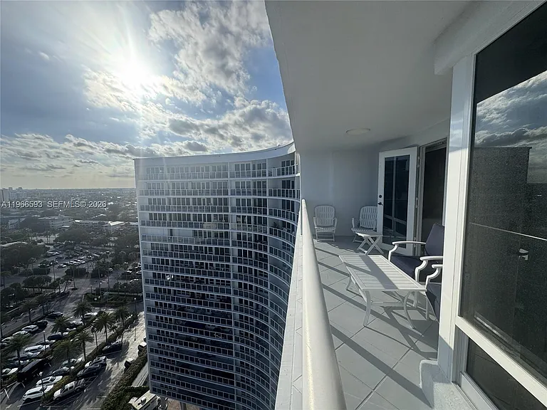 4100 Galt Ocean Dr #1706 — Photo 6