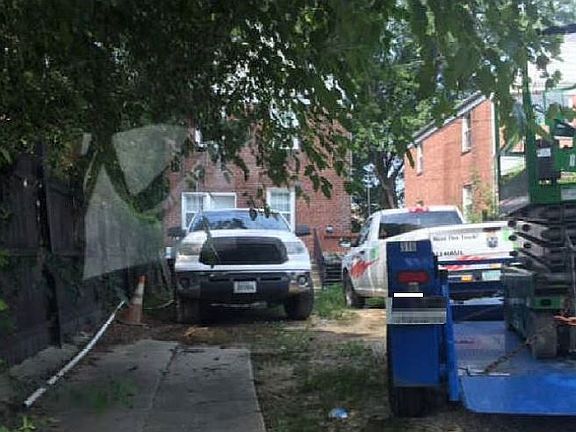 3rd image of 2921 Liberty Pkwy