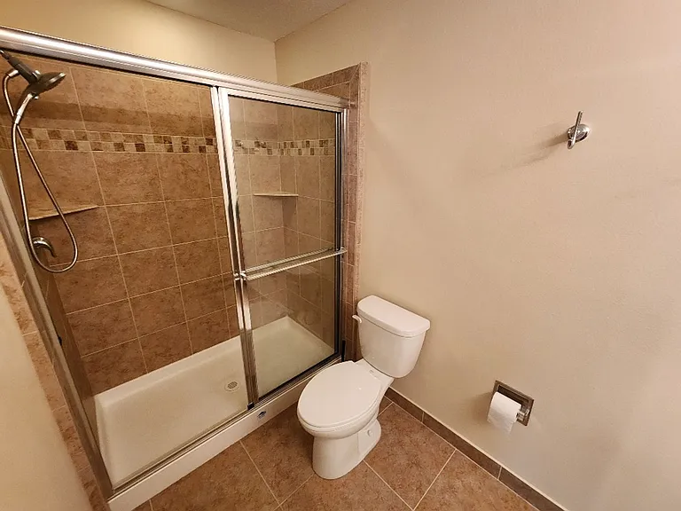 468 Bouchelle Dr #127 — Photo 8