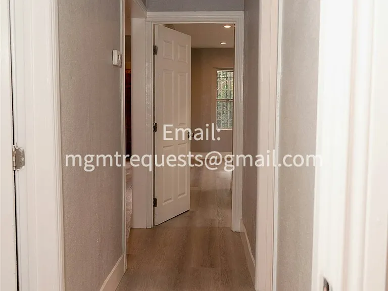 1539 Ricardo St #1 — Photo 11