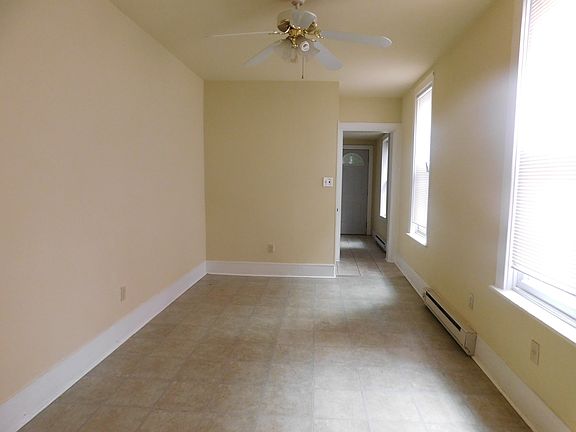 1330 N. 11th St. Dining Room