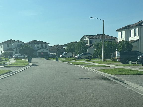 5th image of 5601 Cobalto Way