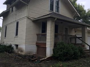 1604 Jenkins St, Marysville, KS 66508