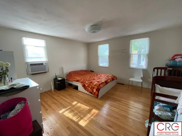 72 School St #1, Cambridge, MA 02139