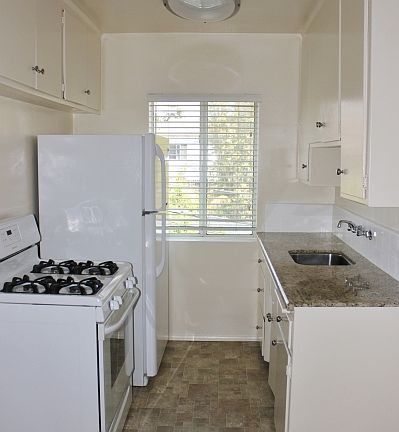 5th image of 2307 Ocean Ave APT 219