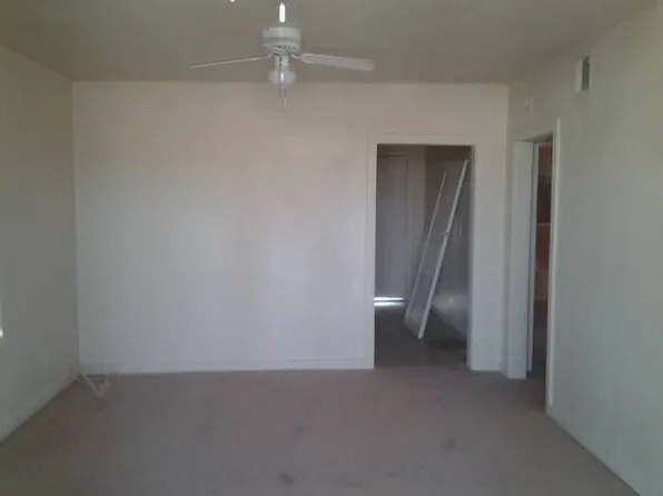 513 W 12th St, Casa Grande, AZ 85122