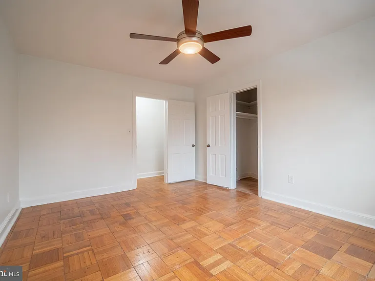 1718 W Abingdon Dr #302 — Photo 25