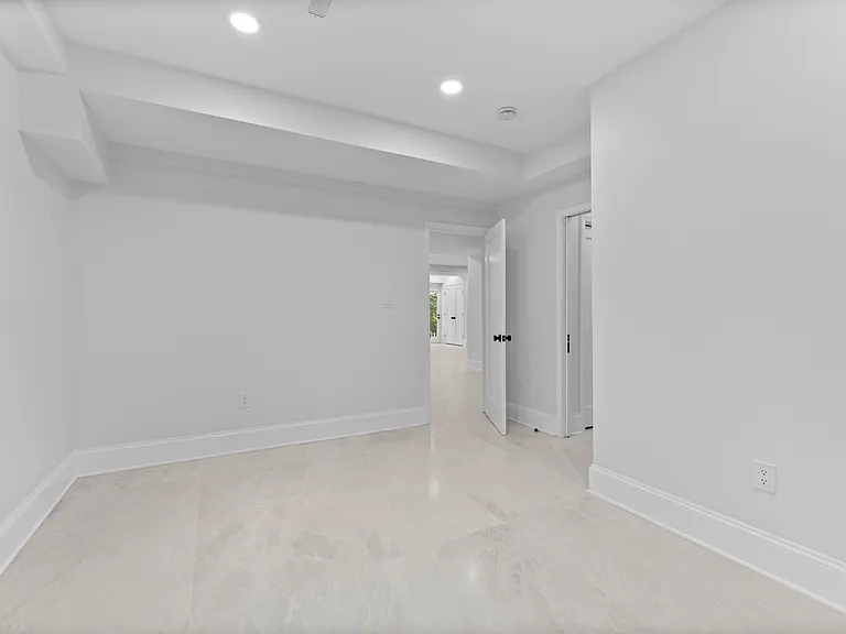 3501 W Ox Rd — Photo 18