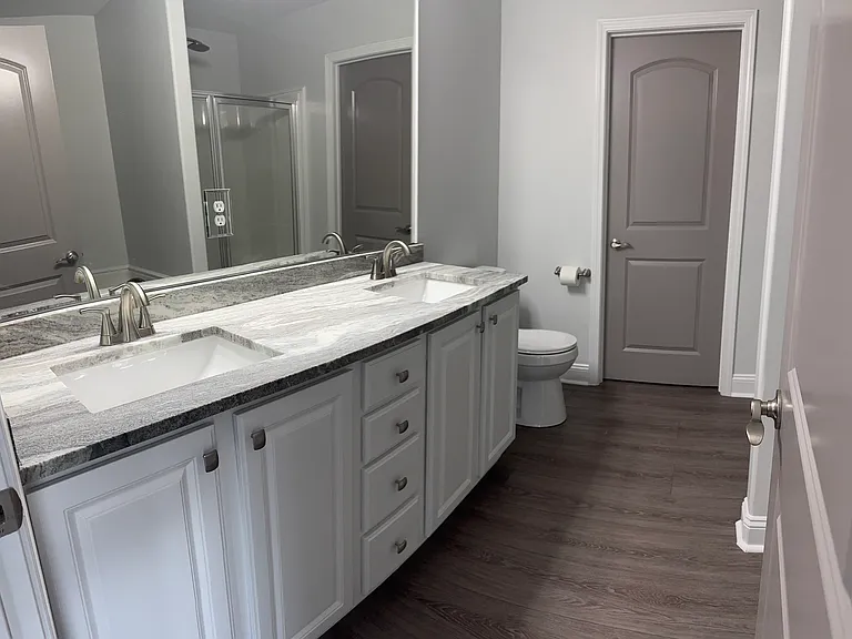 131 Brookslanding Dr — Photo 16