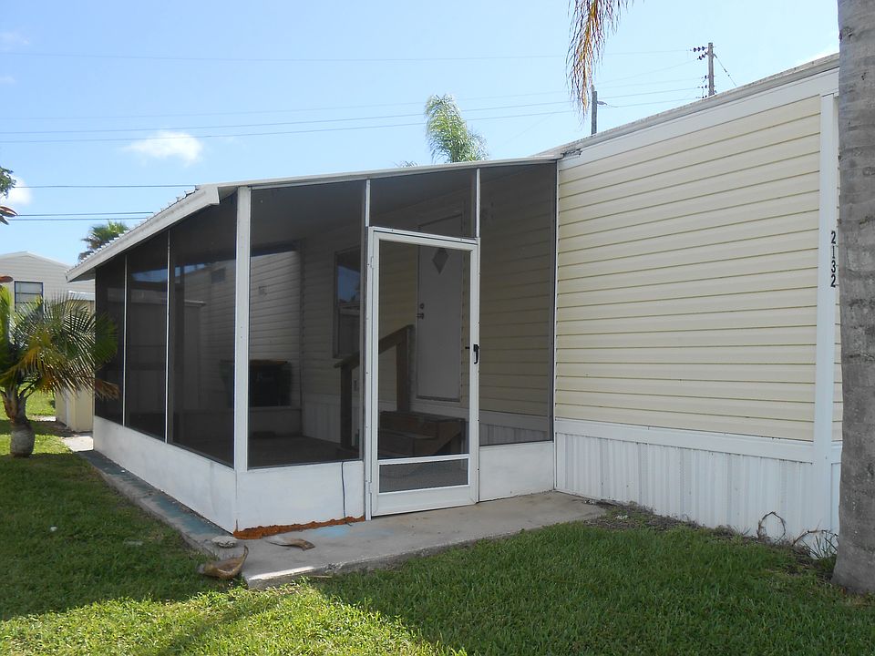 2nd image of 2132 Rocway Dr