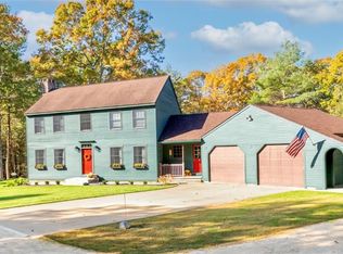 435 Willie Woodhead Rd, Glocester, RI 02814