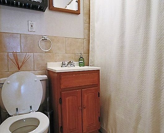5th image of 41 Underhill Ave APT C2