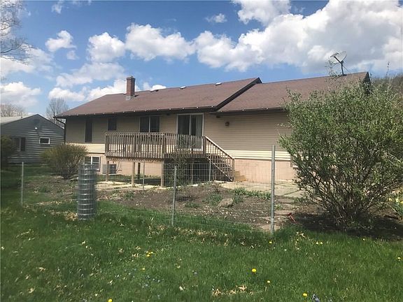 4th image of 45 Fairview Ave