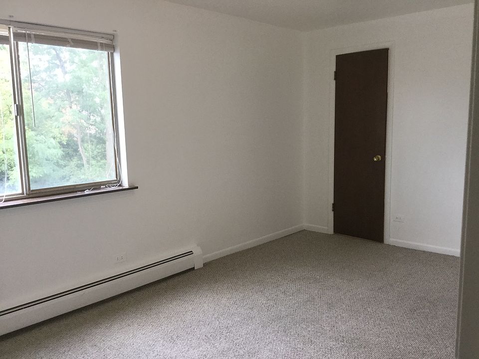 2nd image of 12355 S Springfield Ave APT 2N