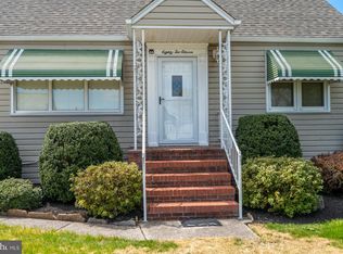 8211 Bear Creek Dr, Dundalk, MD 21222