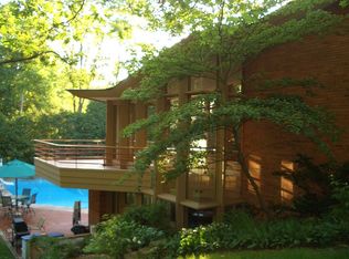 15065 Westover Rd, Elm Grove, WI 53122