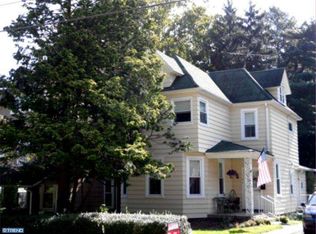3 South Ave, Wyncote, PA 19095