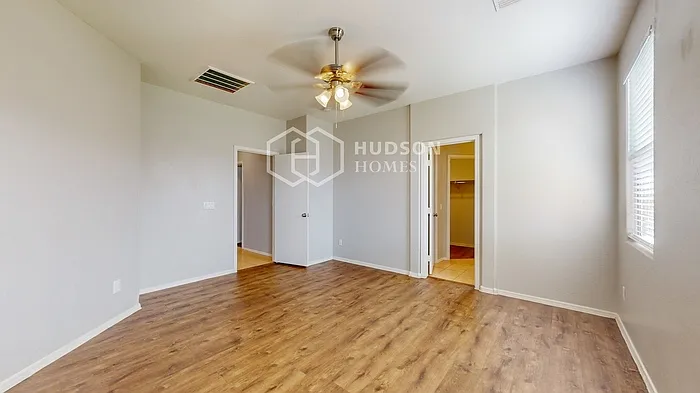 7429 W Saint Catherine Ave — Photo 13