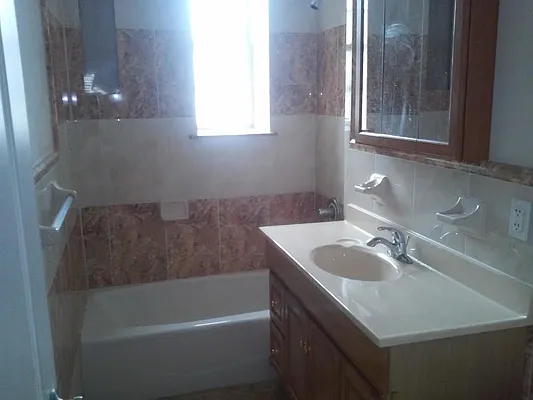 Rented by 1st Premier Realty Network Inc | media 15